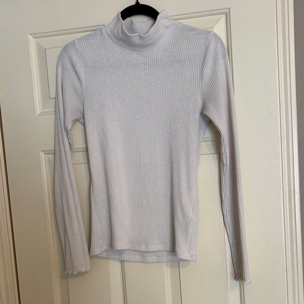 Abercrombie & Fitch Cream Ribbed Sweater